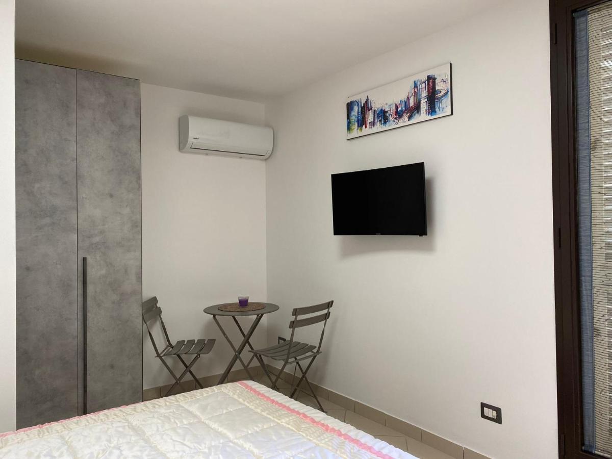 Room Mazzini Lecce Ngoại thất bức ảnh